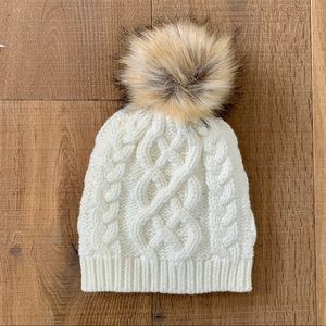 NWOT ivory J Crew pom beanie.